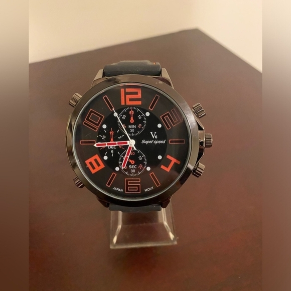 Brand new Red V6 super speed men’s fashion watch - Picture 1 of 3